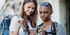 Top 5 mochilas de diseño colombiano para combinar con looks urbanos y parchados