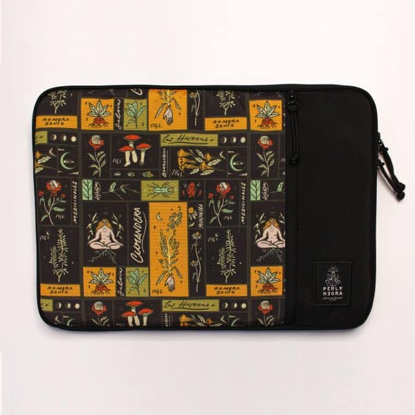 funda de portatil perla negra curandera