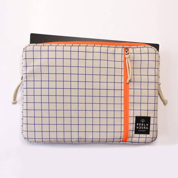 funda de portatil perla negra magdalena