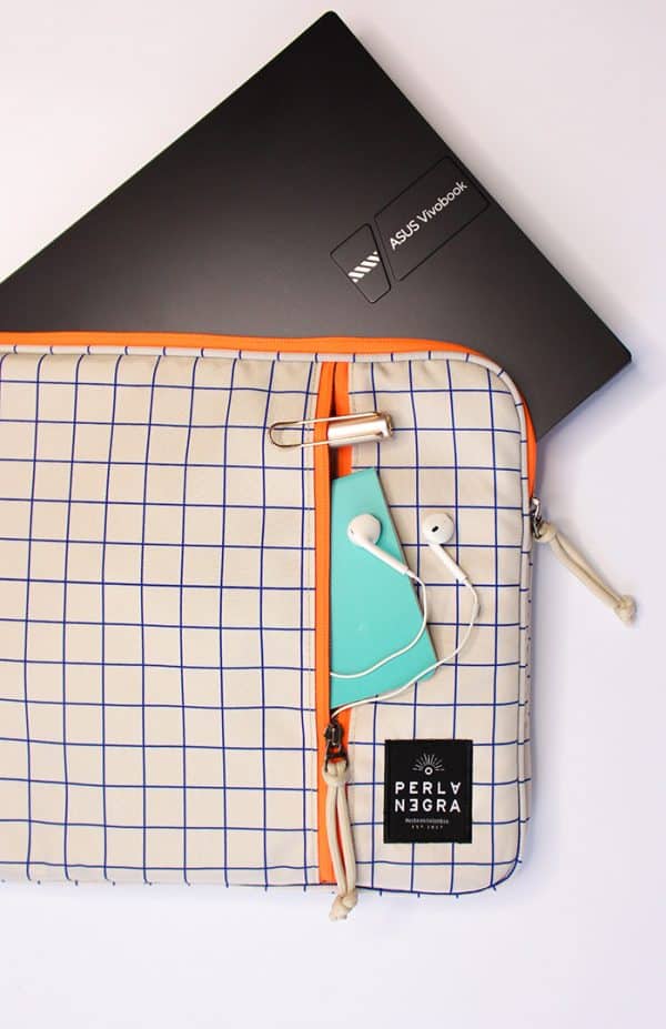 funda de portatil perla negra magdalena